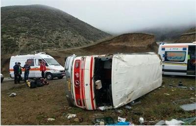 ۱۳مصدوم در اثر واژگونی مینی‌بوس در محور سوادکوه